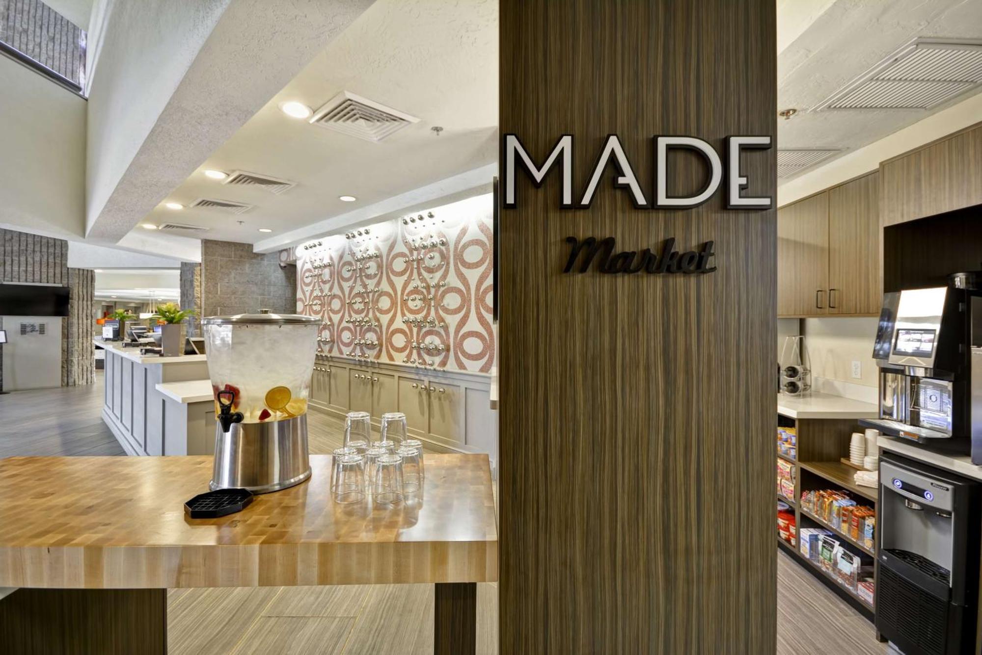 Doubletree By Hilton Phoenix North Exteriör bild
